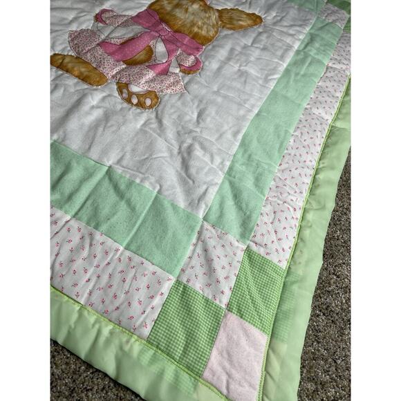 Vintage Bunny Quilt Patel Green Double Sided Lap Blanket Crib Nursery Decor - Picture 4 of 6